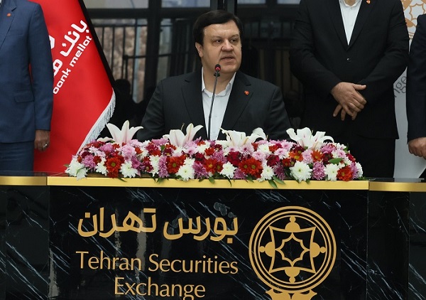  مدیرعامل بانك ملت در مراسم نواختن زنگ آغاز معاملات بورس تهران: انتشار یك میلیارد یورو اوراق مرابحه ارزی در دستور كار بانك ملت قرار دارد